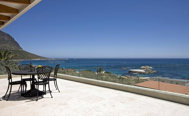 To Let 5 Bedroom Property for Rent in Llandudno Western Cape